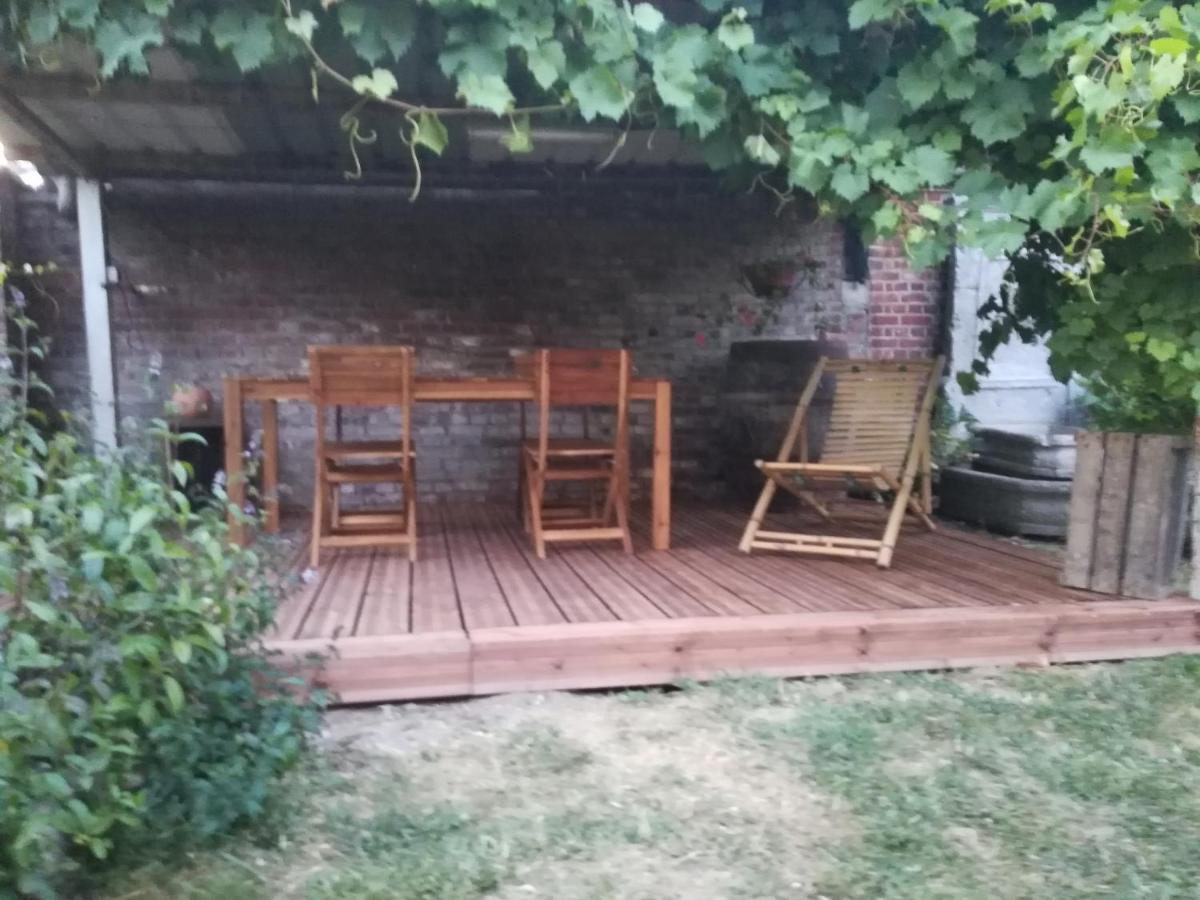 Chez Flo Villa Ry Exteriör bild
